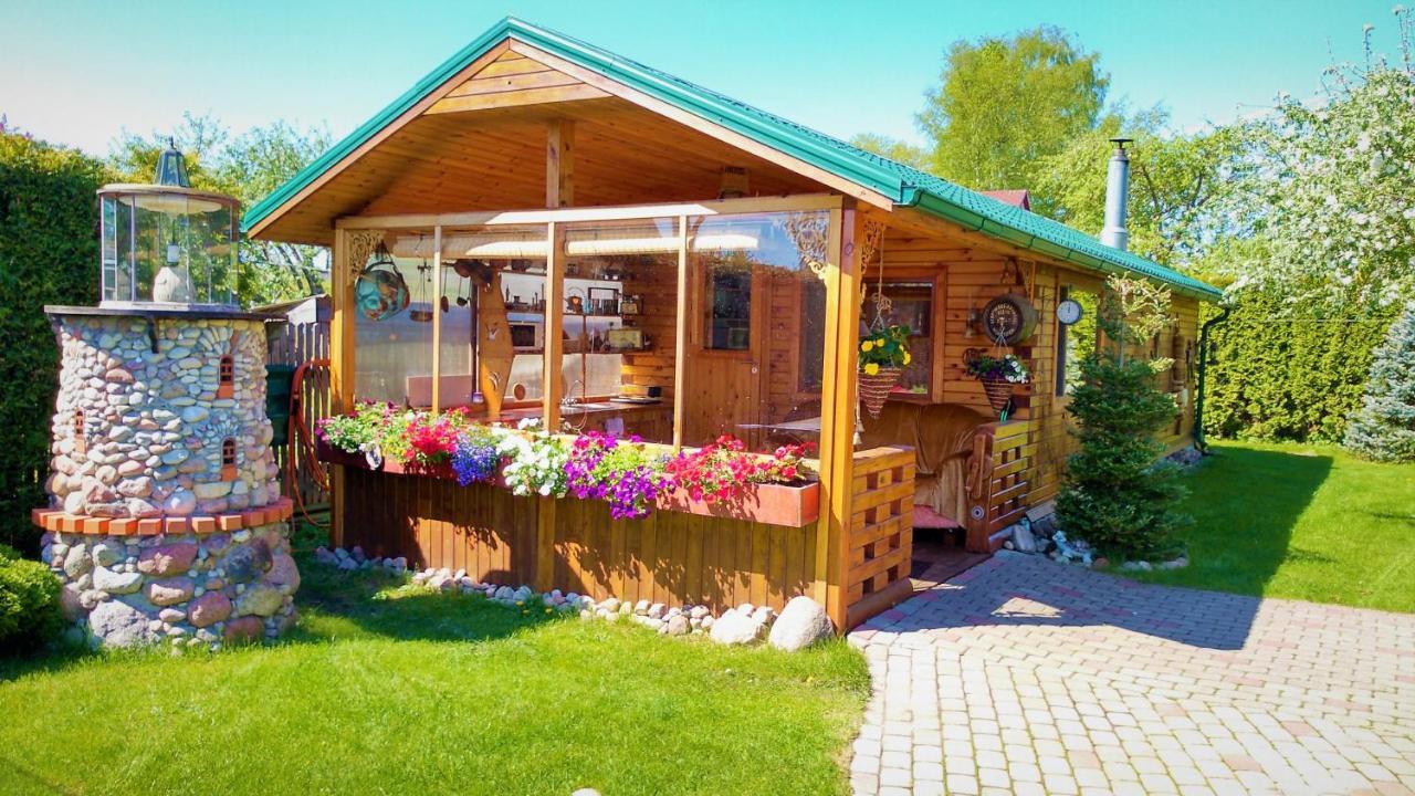 Guest House Melon Юрмала Екстер'єр фото